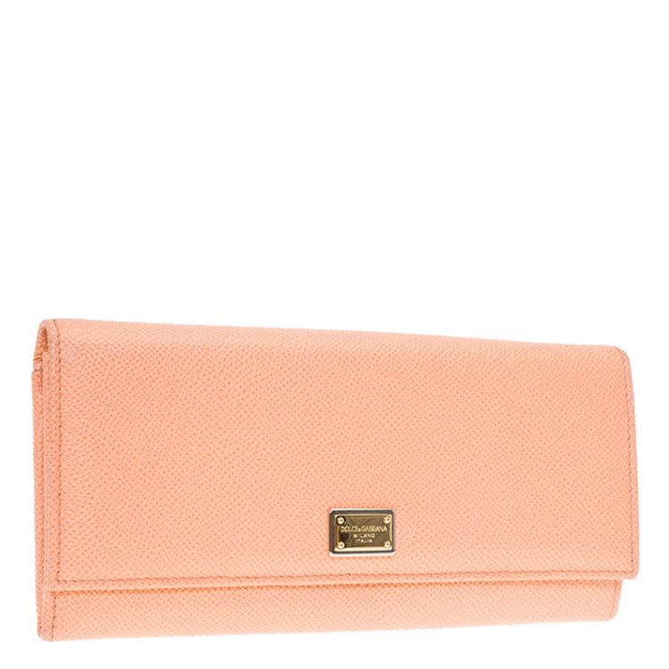 Pre Owned Dolce and Gabbana Blush Pink Leather Dauphine Continental Wallet