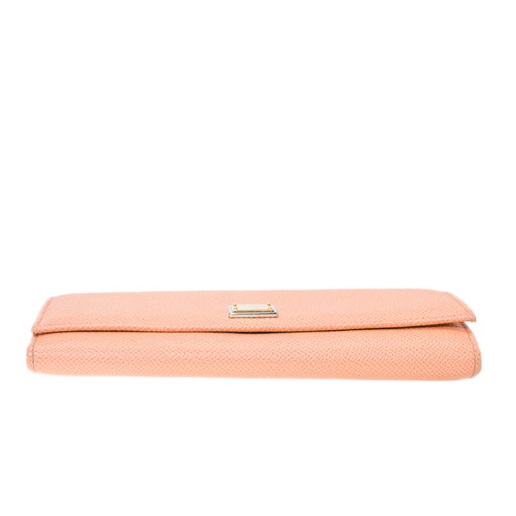 Pre Owned Dolce and Gabbana Blush Pink Leather Dauphine Continental Wallet