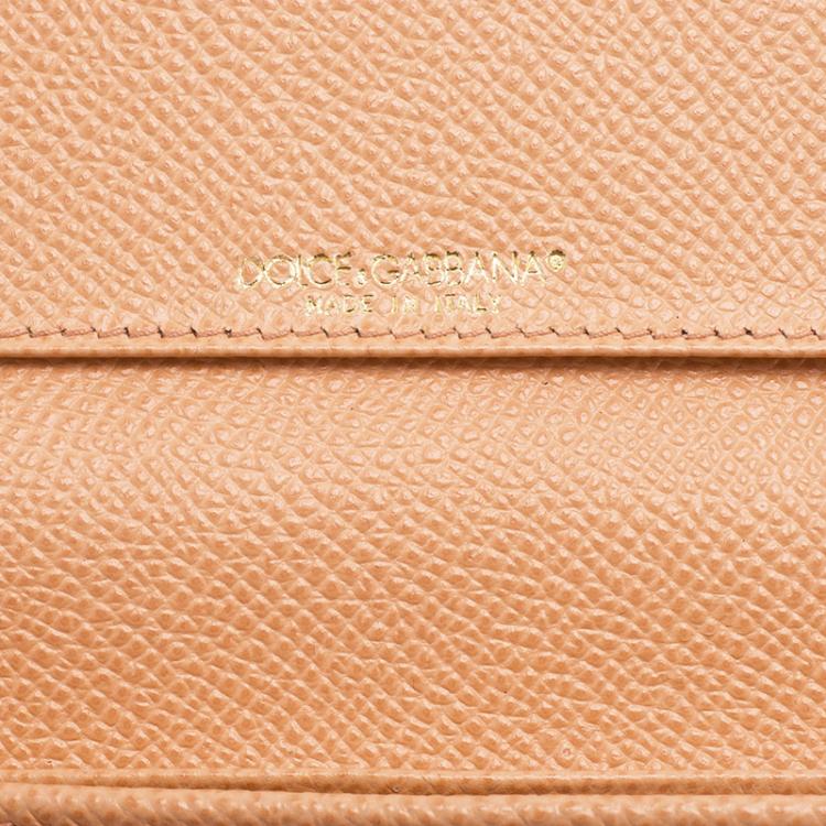 Pre Owned Dolce and Gabbana Blush Pink Leather Dauphine Continental Wallet