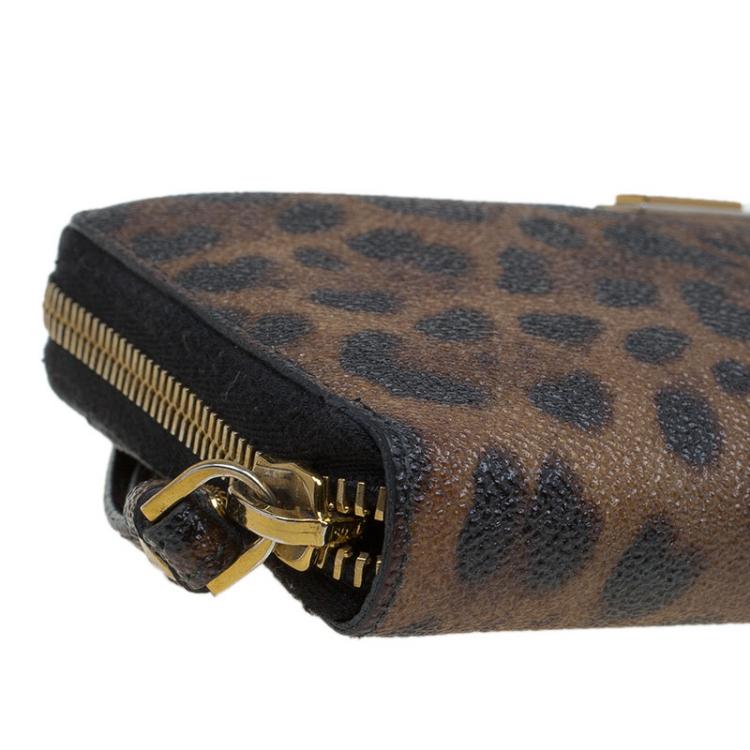 Pre Owned Dolce and Gabbana Leopard Print Leather Zip Around Continental Wallet