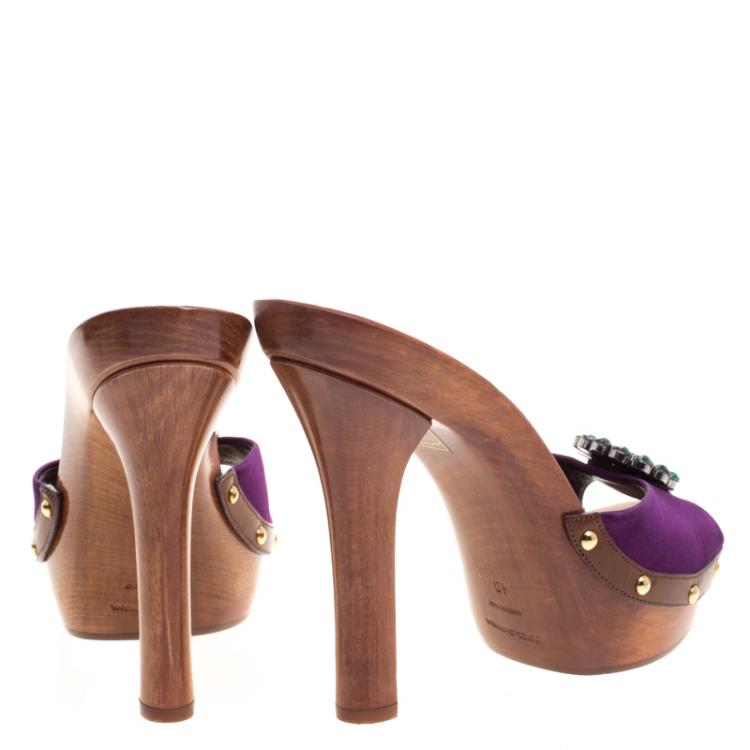 Pre Owned Dolce and Gabbana Purple Satin Crystal Embellished Brooch Wooden Slides Size 40