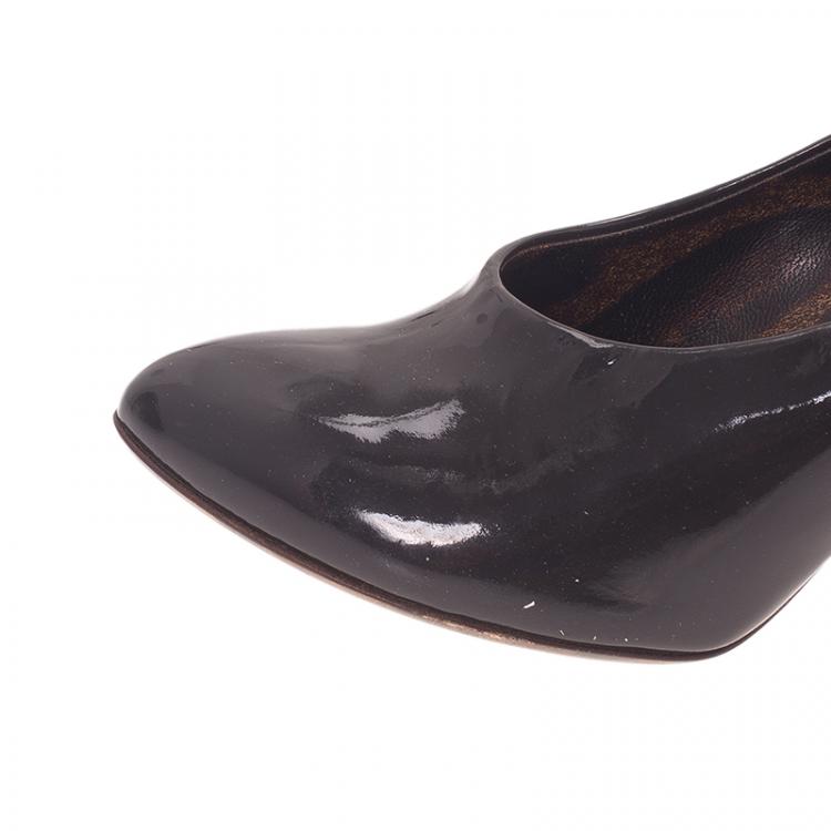 Pre Owned Dolce and Gabbana Black Patent Pumps Size 36