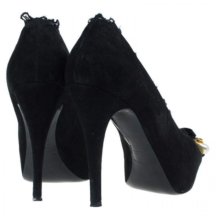 Pre Owned Dolce and Gabbana Black Suede Brooch Lace Trim Peep Toe Pumps Size 36