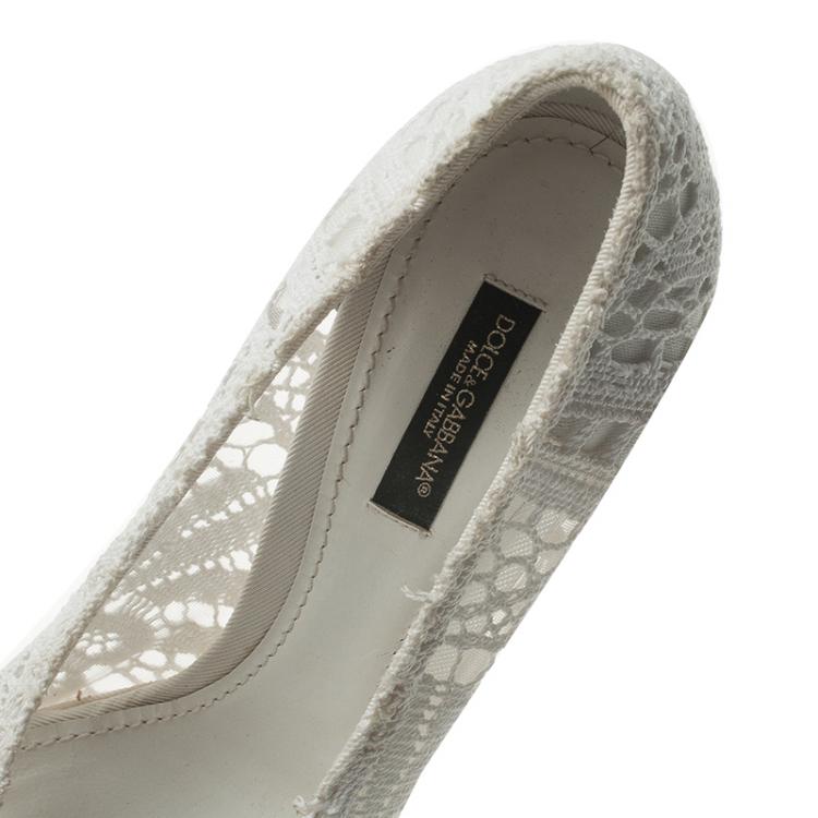 Pre Owned Dolce and Gabbana White Rose Detail Lace Peep Toe Pumps Size 37.5