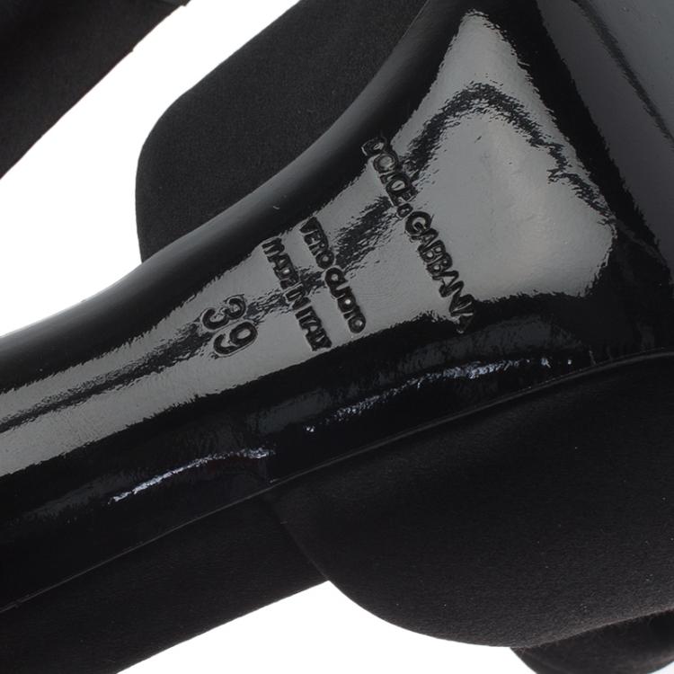 مملوكة مسبقًا Dolce and Gabbana Black Satin Rose Ankle Strap Sandals Size 39