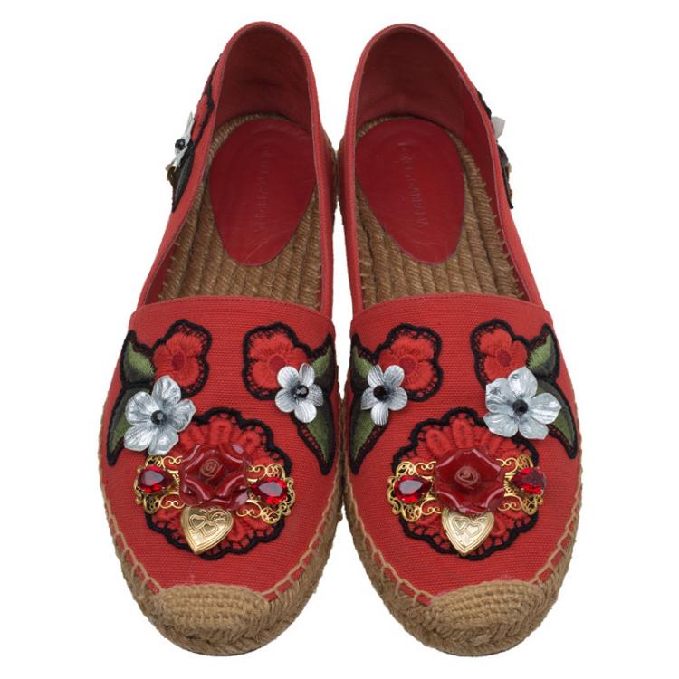 Pre Owned Dolce and Gabbana Red Canvas Locket Flower and Jewel Embroidered Espadrilles Size 40