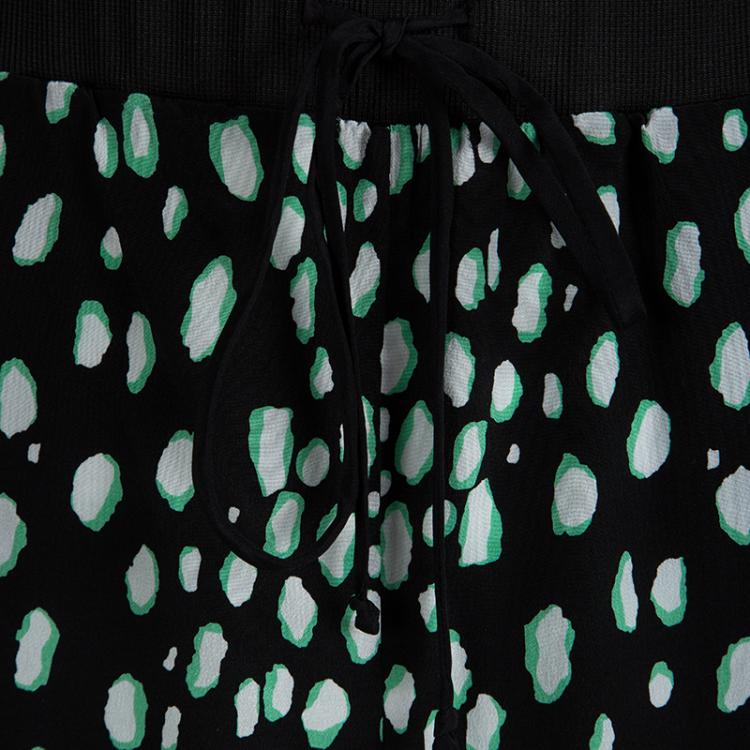 Pre Owned Elizabeth and James Black Printed Silk Elasticized Waist Pants S