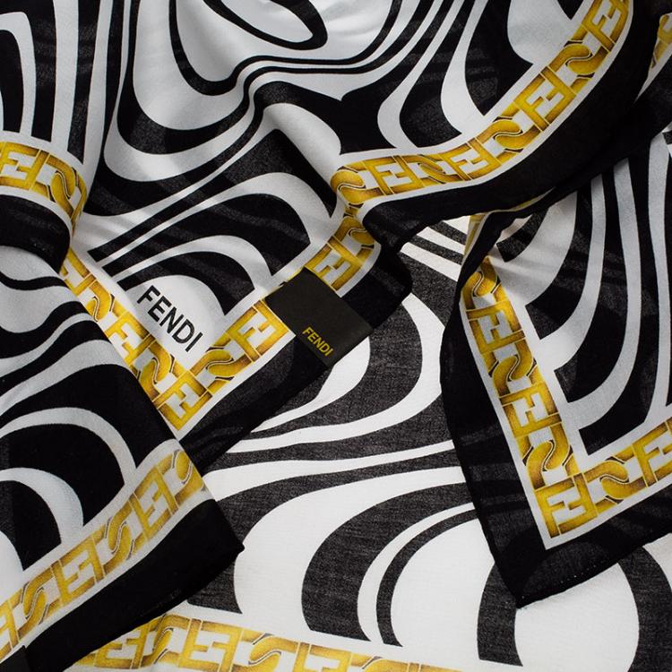 Pre Owned Fendi Black and White Cotton Square Scarf