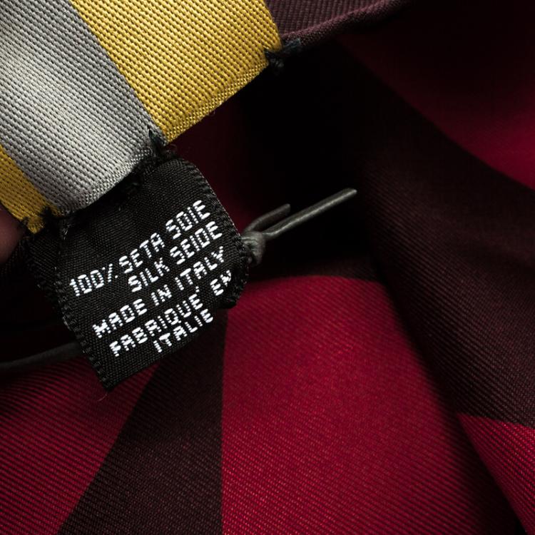 Pre Owned Fendi Red Printed Silk Square Scarf