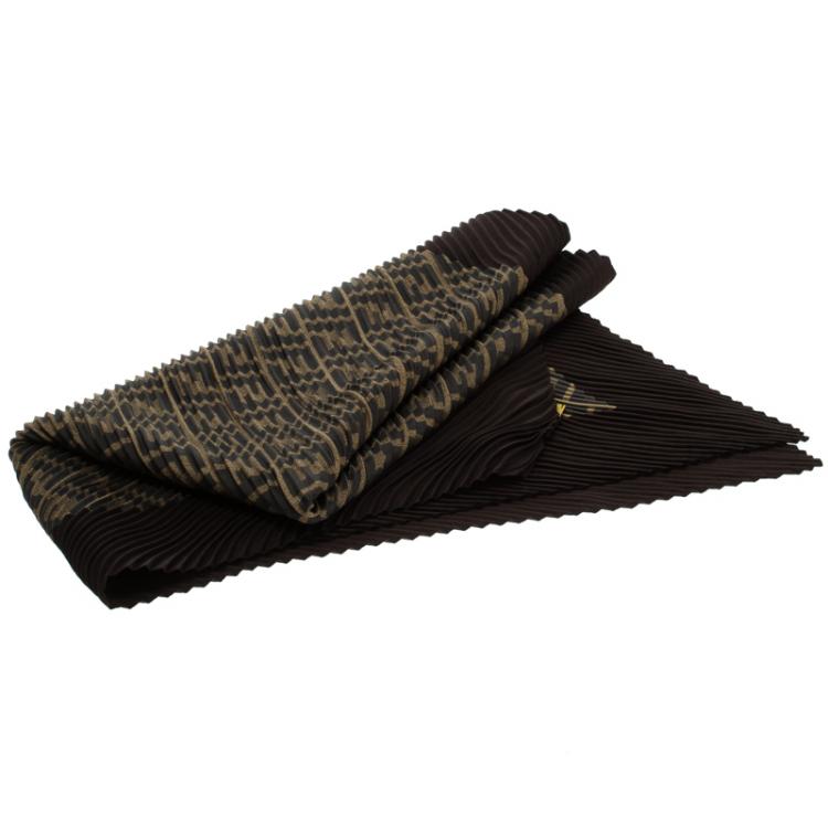 Pre Owned Fendi Brown Zucca Printed Plisse Silk Diamond Scarf