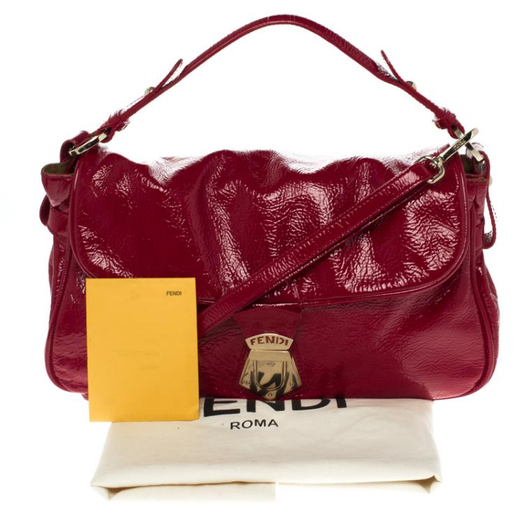 مملوكة مسبقًا Fendi Red Patent Leather Push Lock Satchel