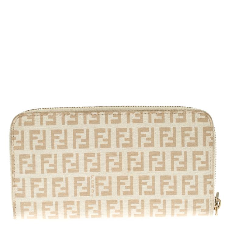 Pre Owned Fendi White/Beige Zucchino Spalmati Zip Around Wallet
