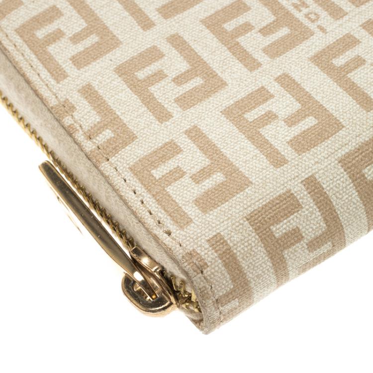 Pre Owned Fendi White/Beige Zucchino Spalmati Zip Around Wallet