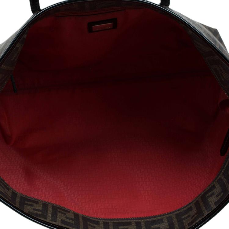 مملوكة مسبقًا Fendi Tobacco Zucca Coated Canvas Bagutte Print Roll Shopper Tote