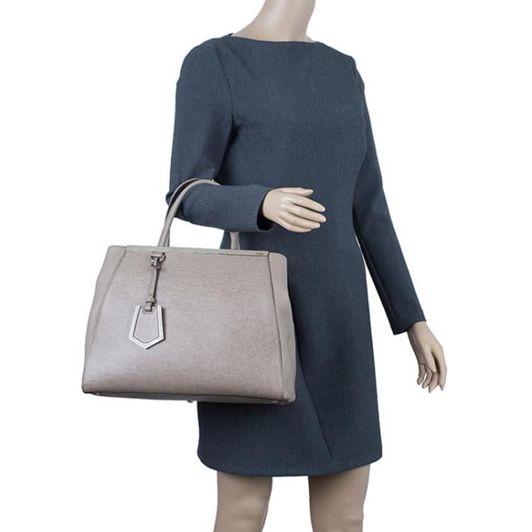Pre Owned Fendi Beige Saffiano Leather 2Jours Tote