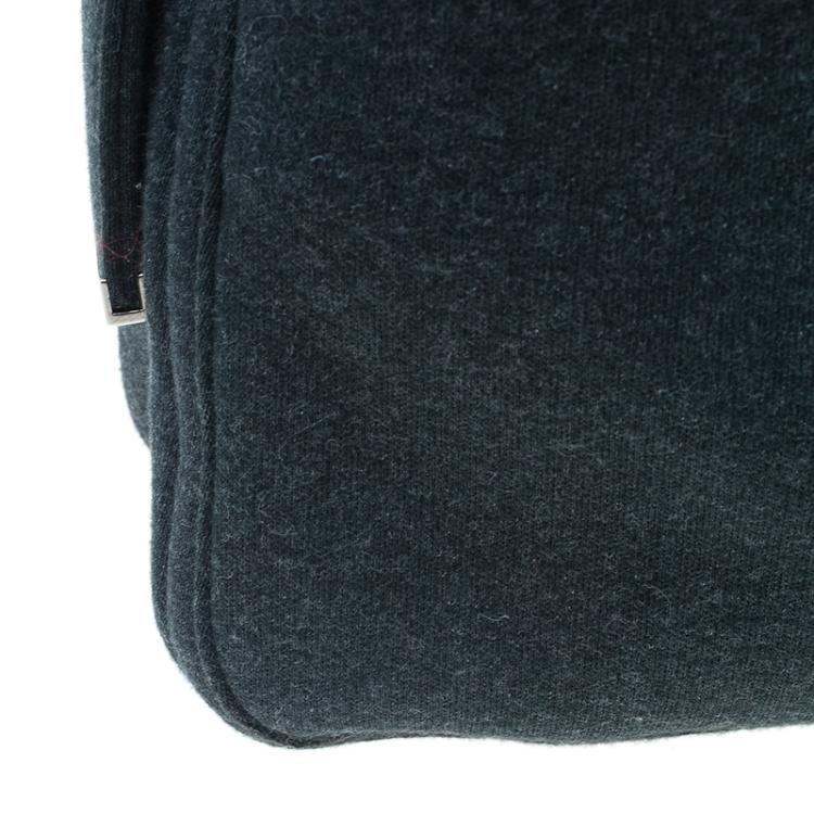 Pre Owned Fendi Grey Felt Baguette Shoulder Bag