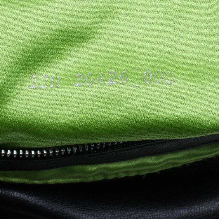 مملوكة مسبقًا Fendi Black Leather and Green Buckle Small Shoulder bag