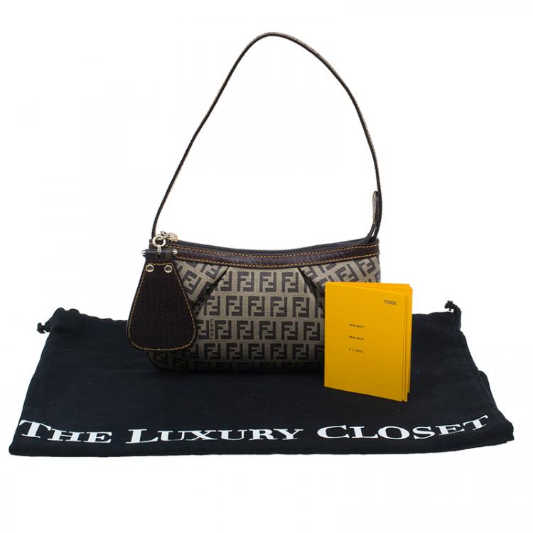 Pre Owned Fendi Zucchino Coated Canvas Baguette Small Shoulder bag