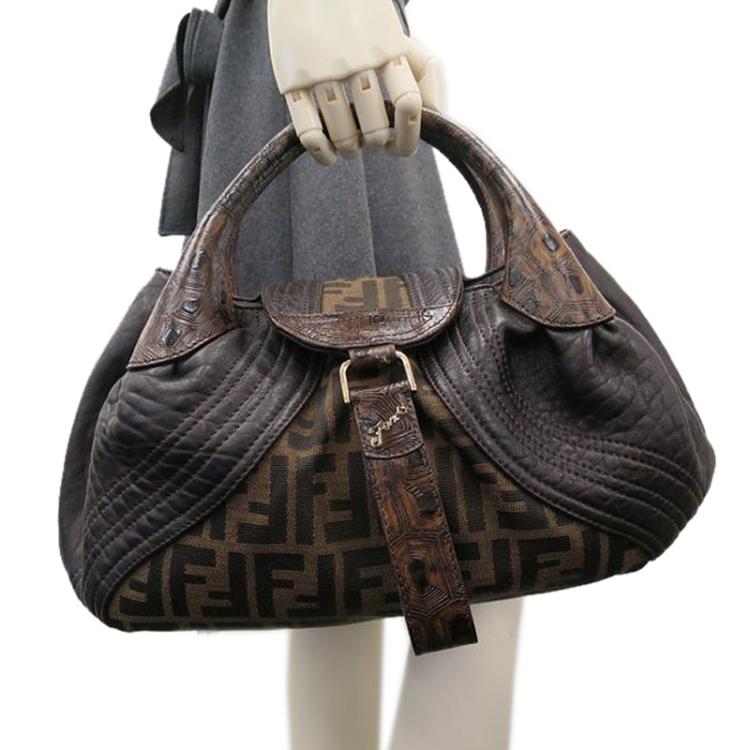 مملوكة مسبقًا Fendi Tobacco Zucca Canvas and Leather Tortoise Spy Hobo
