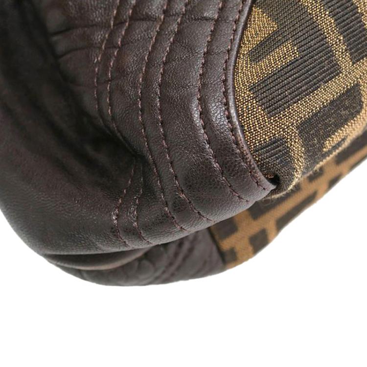 مملوكة مسبقًا Fendi Tobacco Zucca Canvas and Leather Tortoise Spy Hobo