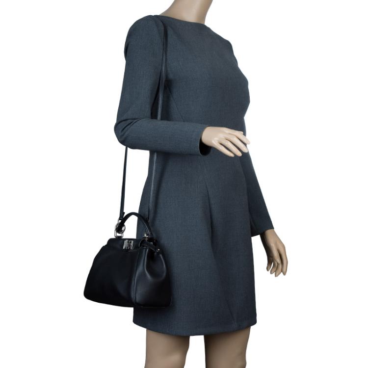 مملوكة مسبقًا Fendi Black Leather Mini Peekaboo Top Handle Bag