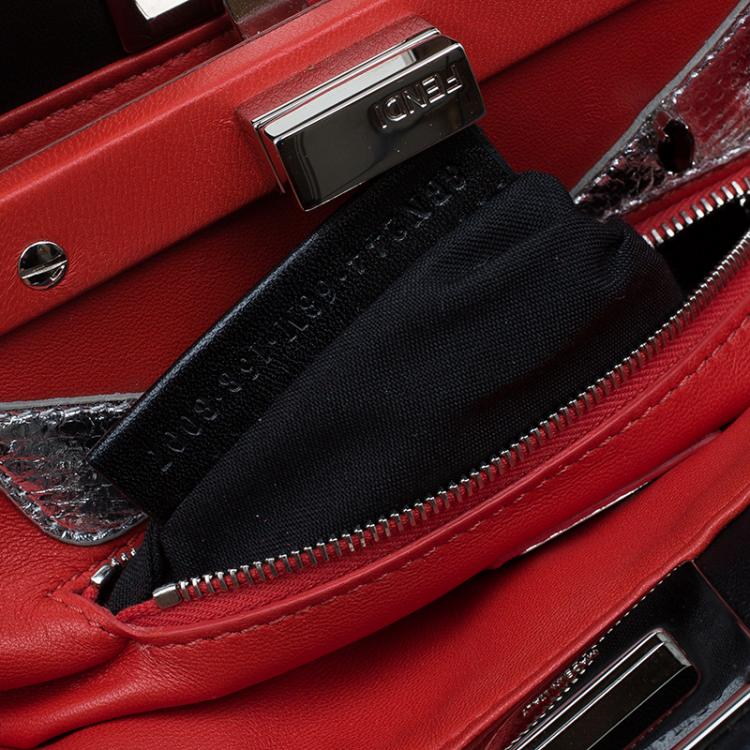 مملوكة مسبقًا Fendi Black Leather Mini Peekaboo Top Handle Bag