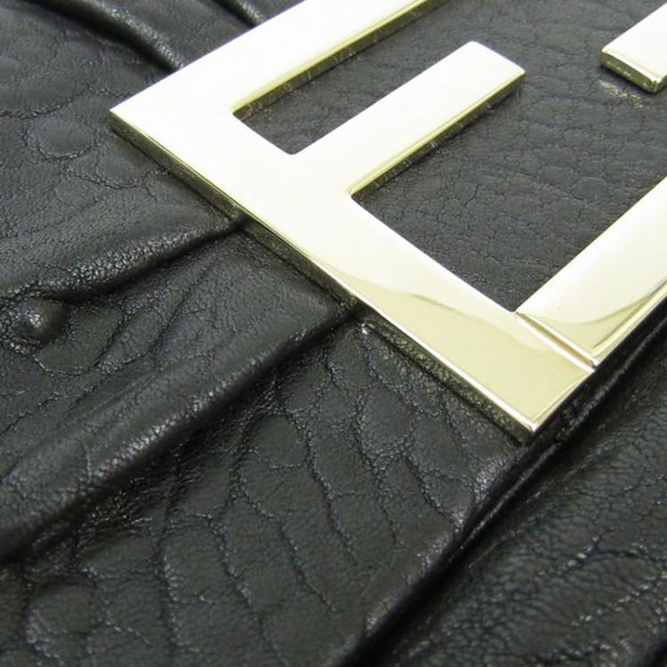 Pre Owned Fendi Black Pebbled Leather Mia Pochette Bag