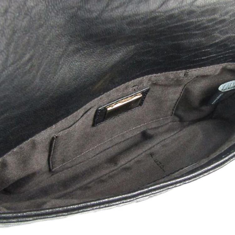 Pre Owned Fendi Black Pebbled Leather Mia Pochette Bag