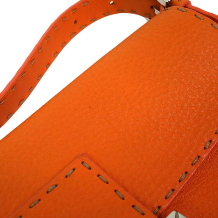 Pre Owned Fendi Orange Selleria Leather Baguette Shoulder Bag