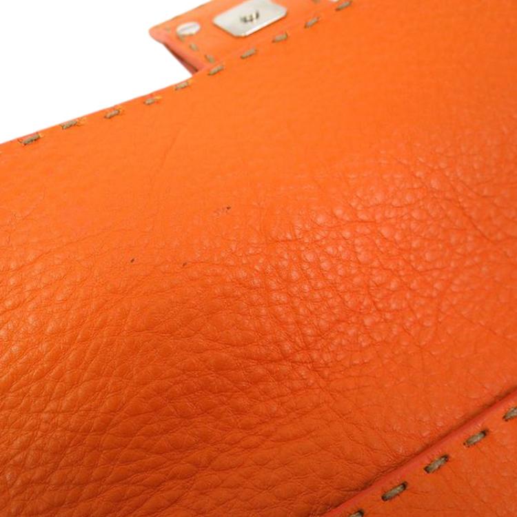 Pre Owned Fendi Orange Selleria Leather Baguette Shoulder Bag