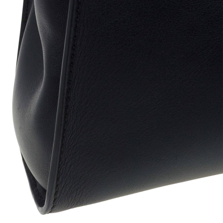 Pre Owned Fendi Black Leather Medium Peekaboo Tote