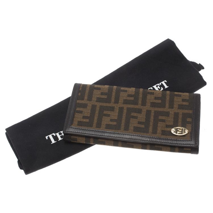 Pre Owned Fendi Brown Zucca Canvas Continental Wallet
