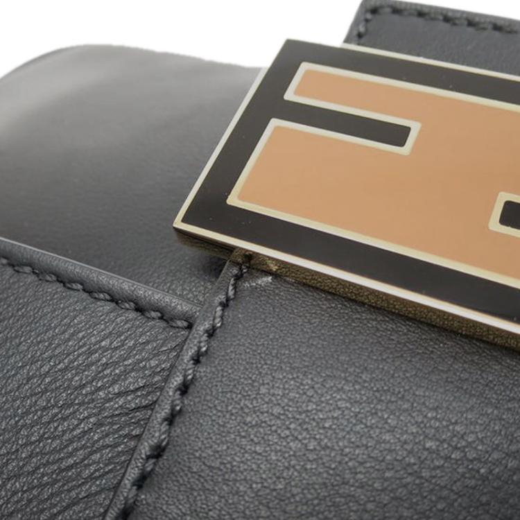 Pre Owned Fendi Black Leather Baguette Shoulder Bag