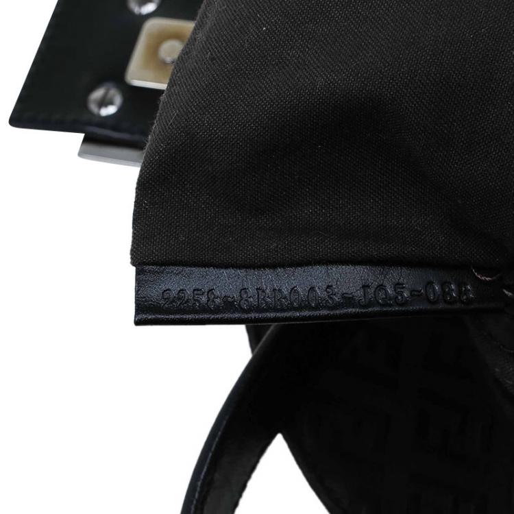 Pre Owned Fendi Black Zucchino Canvas Baguette Shoulder Bag
