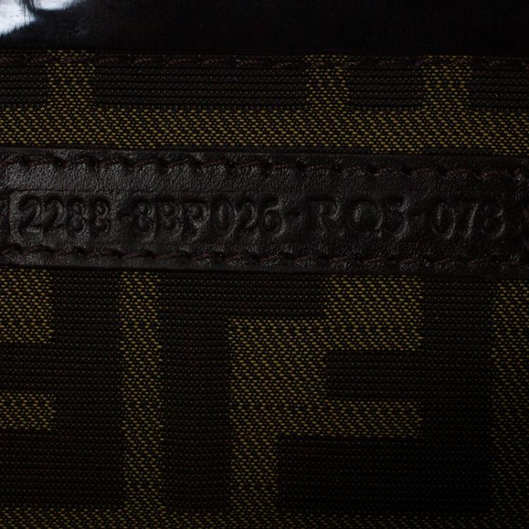 Pre Owned Fendi Black/Silver Resin Logo Box Clutch