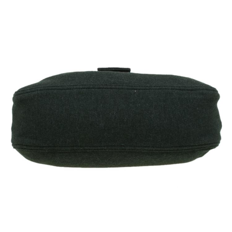 Pre Owned Fendi Dark Green Felt Baguette Shoulder Bag