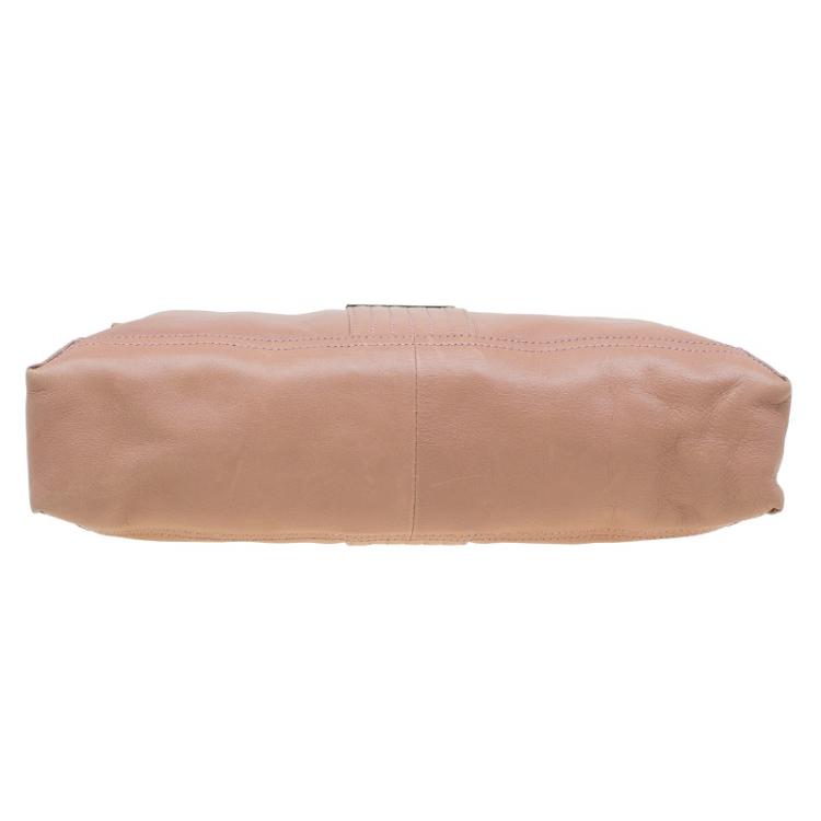 Pre Owned Fendi Beige Leather Maxi Baguette Flap Shoulder Bag