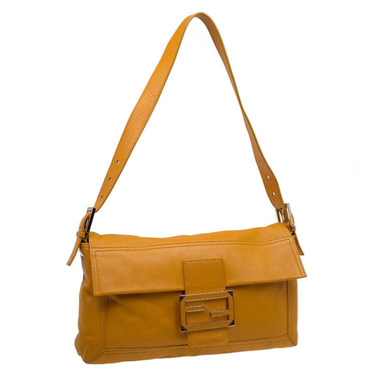 Pre Owned Fendi Tan Leather Large Convertible Baguette Shoulder Bag