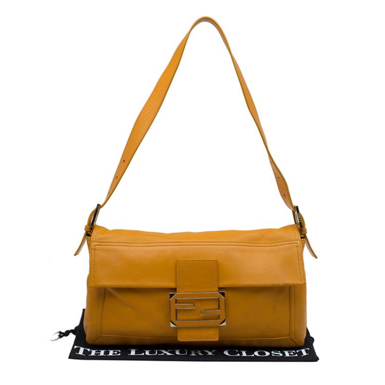 Pre Owned Fendi Tan Leather Large Convertible Baguette Shoulder Bag