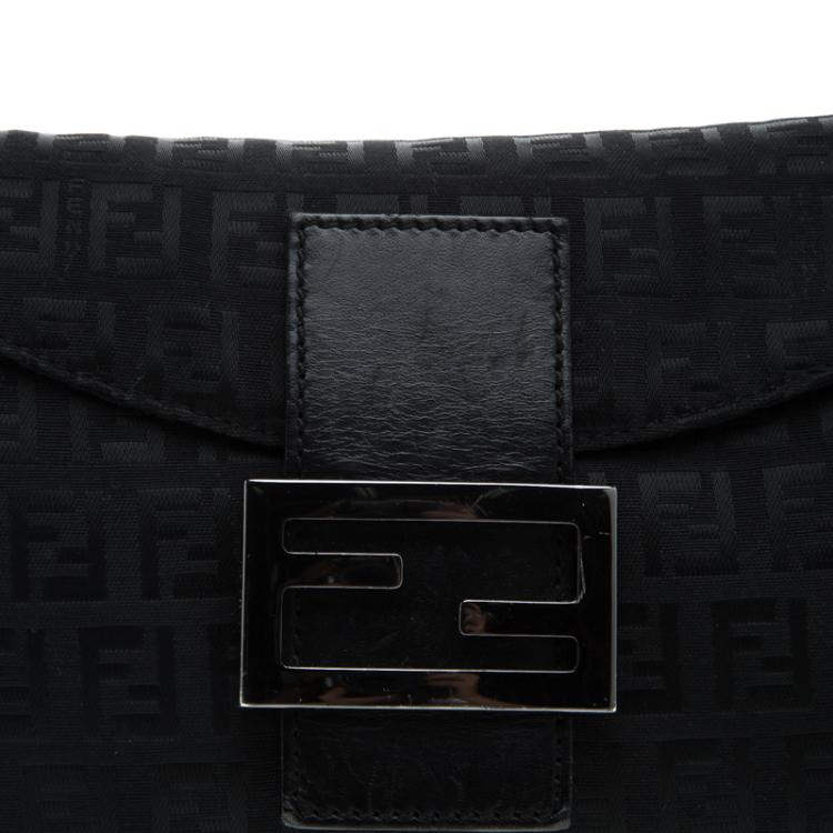 Pre Owned Fendi Black Zucchino Fabric Baguette Shoulder Bag
