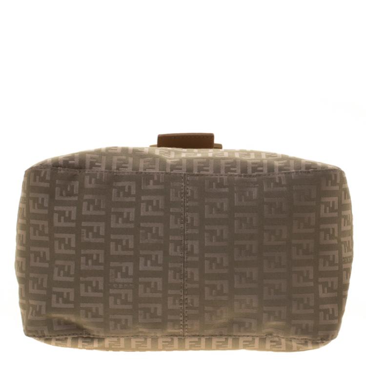 Pre Owned Fendi Fatigue Green Zucchino Canvas Baguette Shoulder Bag