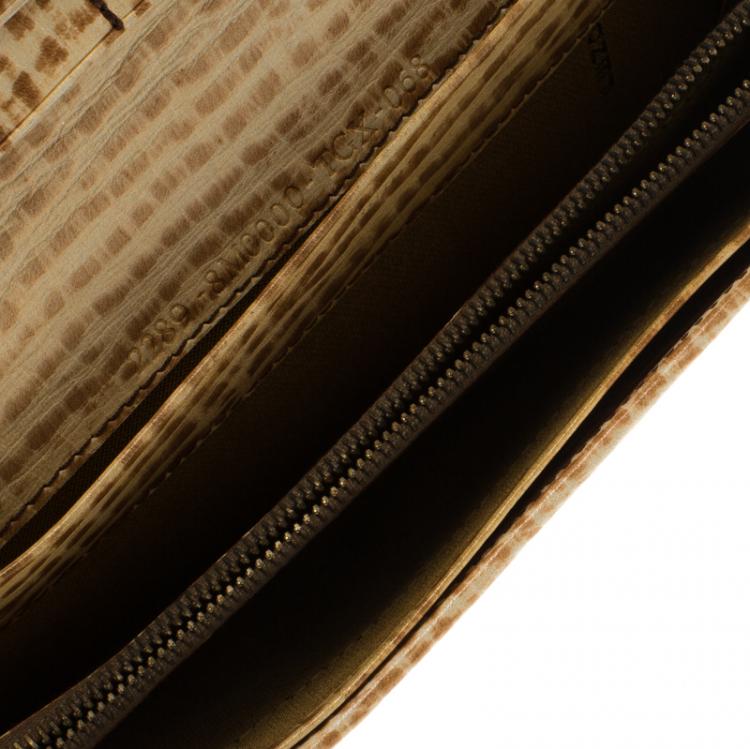 Pre Owned Fendi Brown/Cream Zucca Canvas Continental Wallet