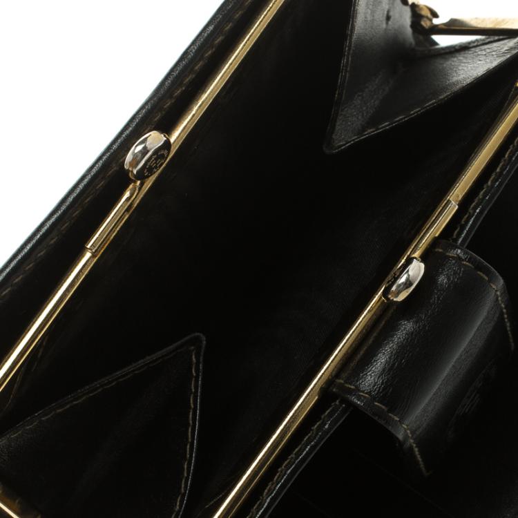 مملوكة مسبقًا Fendi Tobacco Pequin Coated Canvas Kisslock Wallet