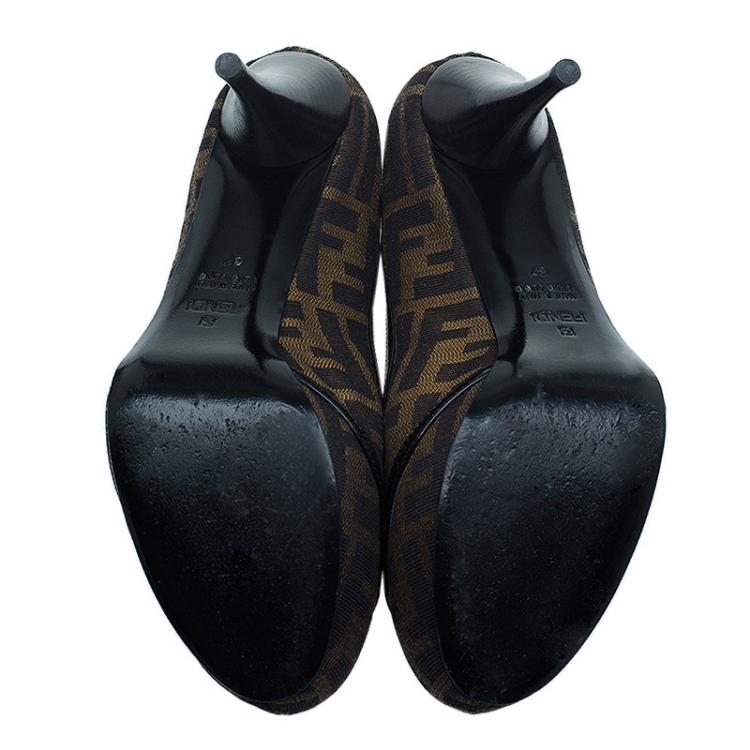 Pre Owned Fendi Tobacco Zucca Canvas and Leather Cutout Almond Toe Platform Pumps Size 37