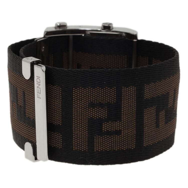 Pre Owned Fendi Cream Stainless Steel Zip Code Women's Wristwatch 44MM
