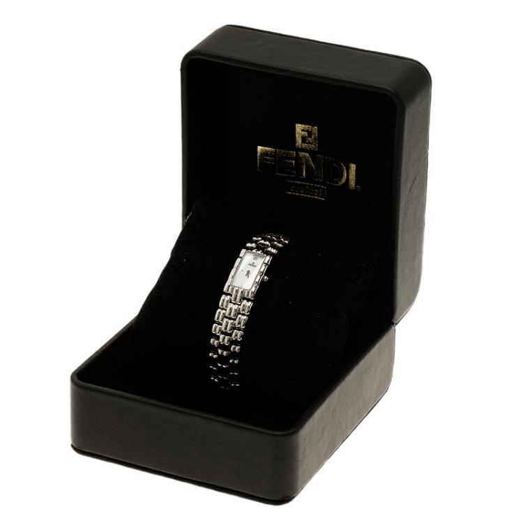Pre Owned Fendi White Stainless Steel Classic Women's Wristwatch 15MM
