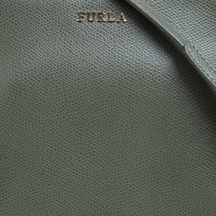 Pre Owned Furla Fern Green Leather Boheme Crossbody Bag