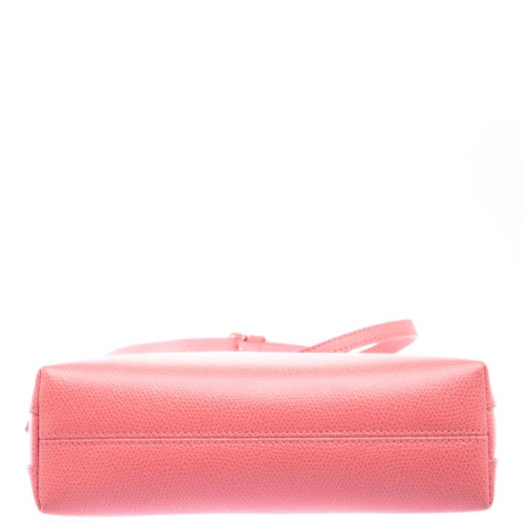 Pre Owned Furla Pink Textured Leather Mini Piper Crossbody Bag