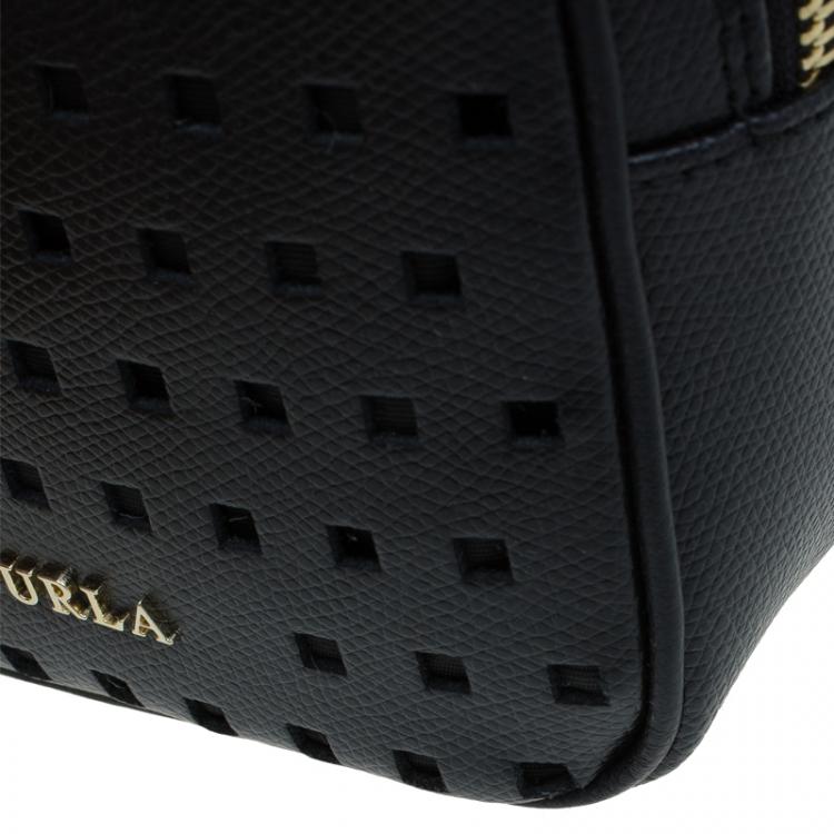 Pre Owned Furla Black Leather Mini Yo-Yo Crossbody Bag