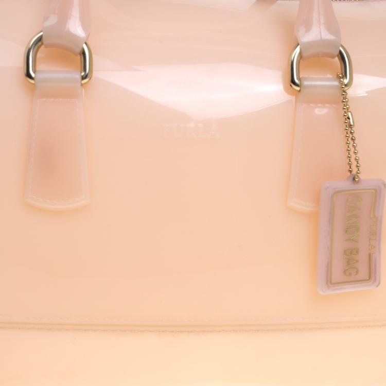 مملوكة مسبقًا Furla Light Peach Glossy Rubber Candy Satchel